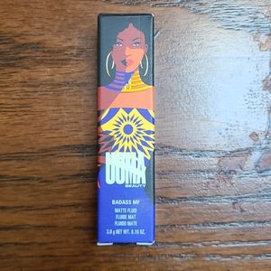 Uoma Matte Fluid Lipstick & Naked Cosmetics Scrub